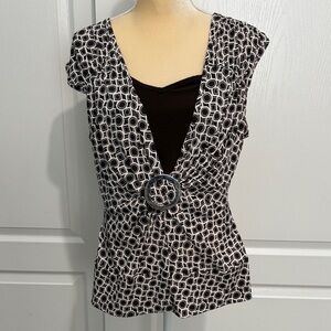 Elegant Women's Black and White Patterned Blouse